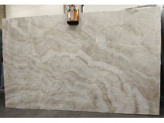 Q 021 Leather Taj Mahal (240725)