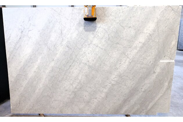 M 0202 B Bianco Carrara (011024)