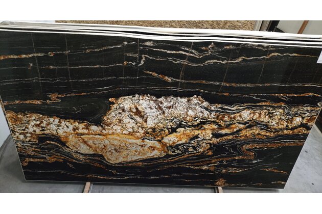 G 196 L Fusion Black (011024)