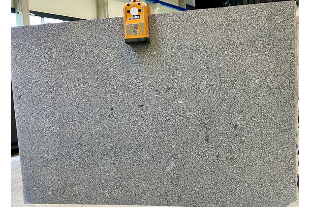 G 203 L Gris Pila (065877)